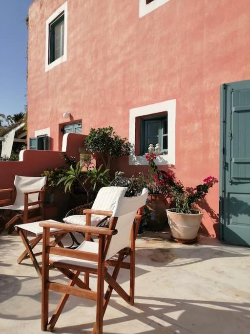 Villa Casa Dei Melograni At Vourlidia Leros à Vromolithos Extérieur photo