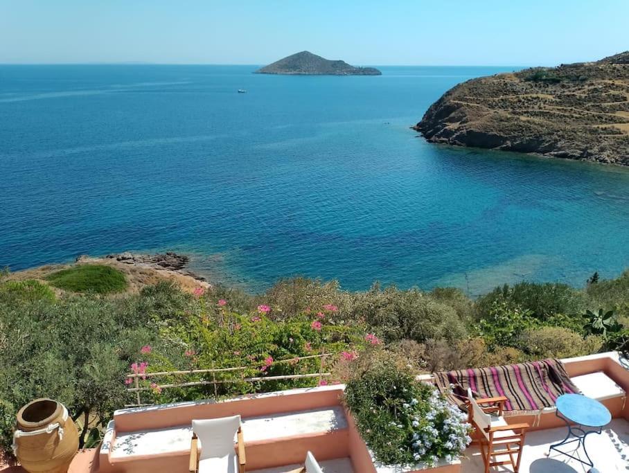 Villa Casa Dei Melograni At Vourlidia Leros à Vromolithos Extérieur photo