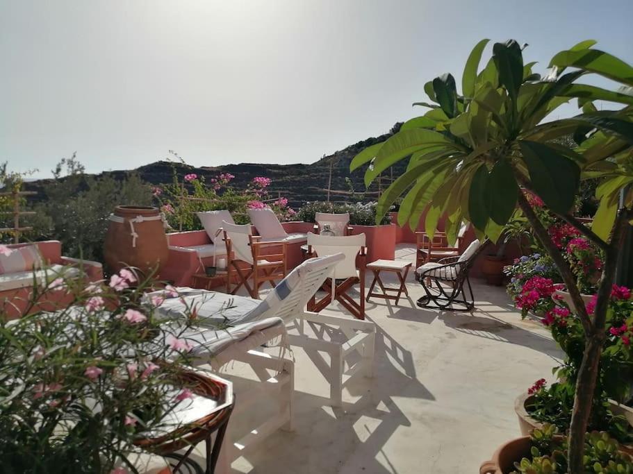 Villa Casa Dei Melograni At Vourlidia Leros à Vromolithos Extérieur photo