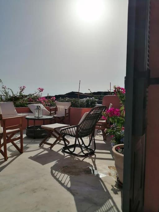 Villa Casa Dei Melograni At Vourlidia Leros à Vromolithos Extérieur photo